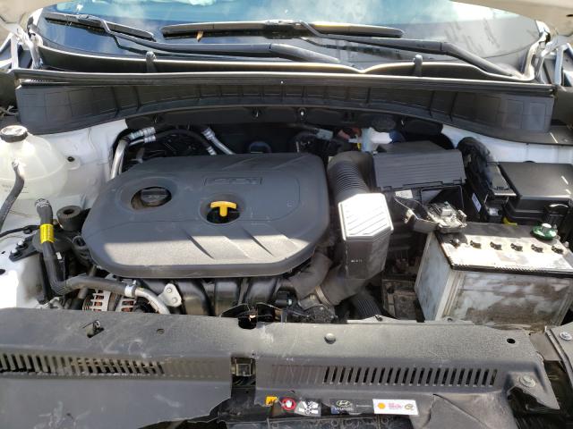 Photo 6 VIN: KM8J2CA48LU077810 - HYUNDAI TUCSON SE 