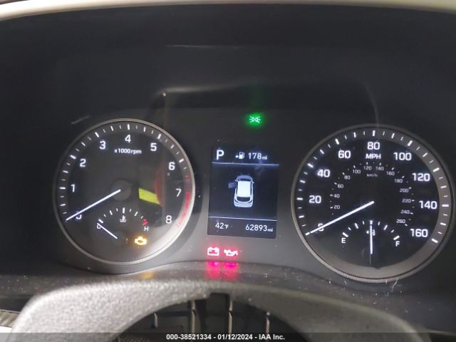 Photo 6 VIN: KM8J2CA48LU121689 - HYUNDAI TUCSON 