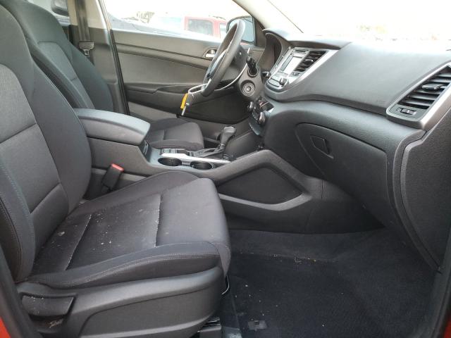 Photo 4 VIN: KM8J2CA49JU611555 - HYUNDAI TUCSON SE 