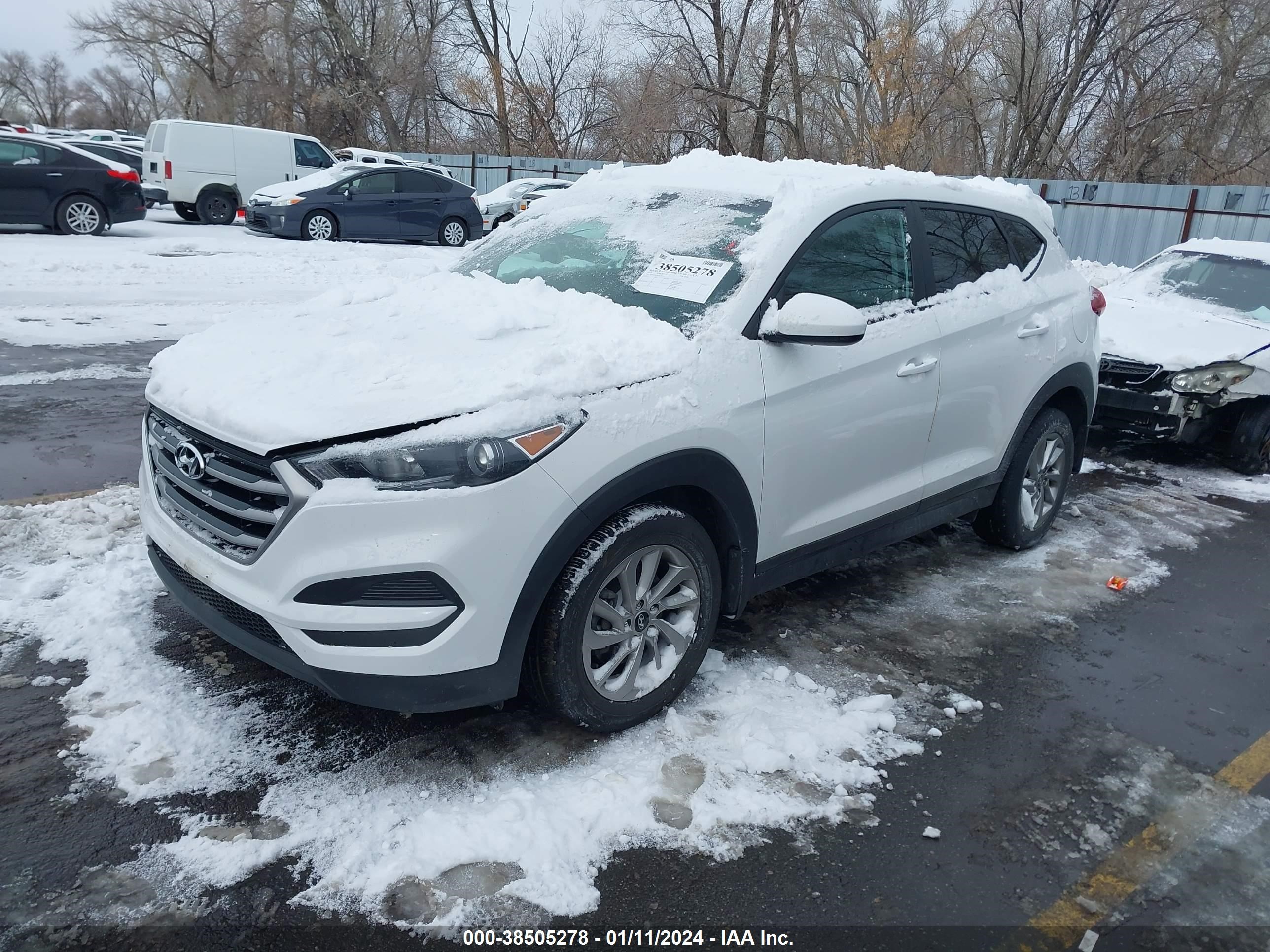 Photo 1 VIN: KM8J2CA49JU791104 - HYUNDAI TUCSON 