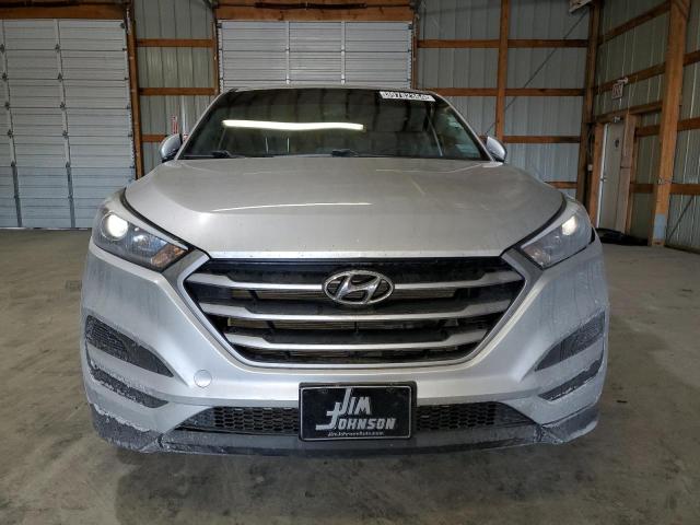 Photo 4 VIN: KM8J2CA49JU798683 - HYUNDAI TUCSON 