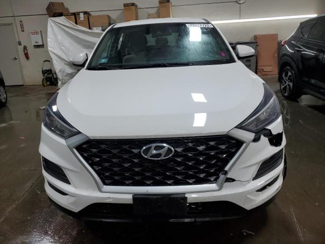 Photo 4 VIN: KM8J2CA49KU014889 - HYUNDAI TUCSON SE 