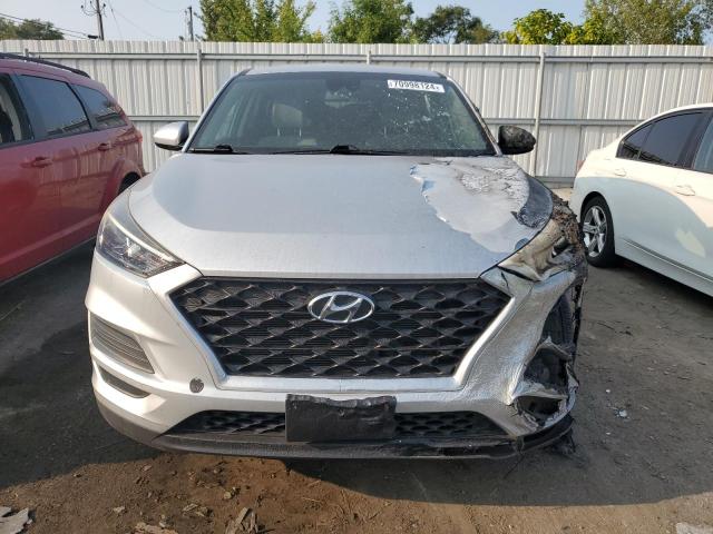 Photo 4 VIN: KM8J2CA49KU856289 - HYUNDAI TUCSON SE 