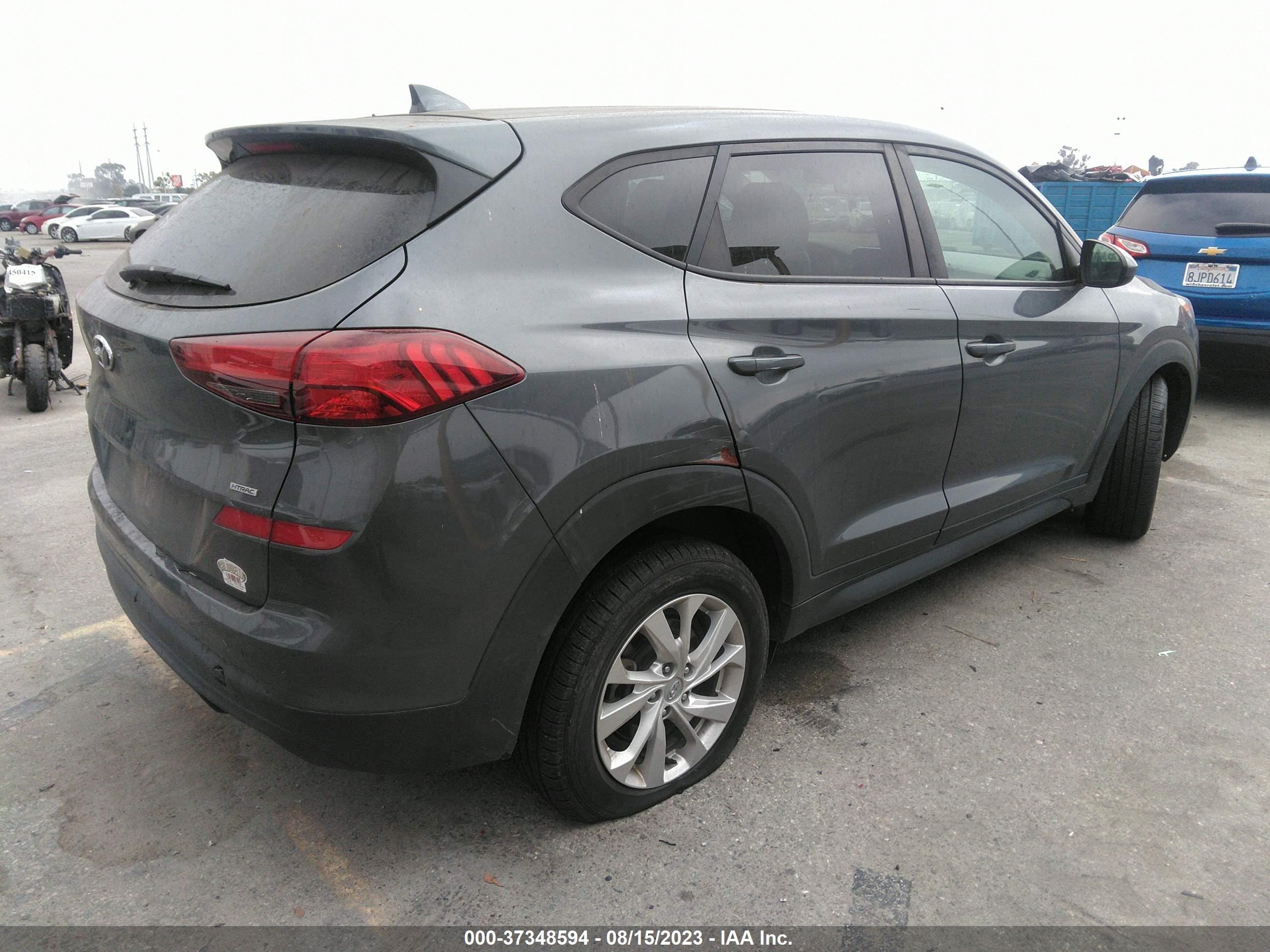 Photo 3 VIN: KM8J2CA49KU883539 - HYUNDAI TUCSON 