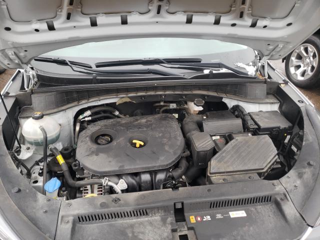 Photo 6 VIN: KM8J2CA49KU920296 - HYUNDAI TUCSON SE 