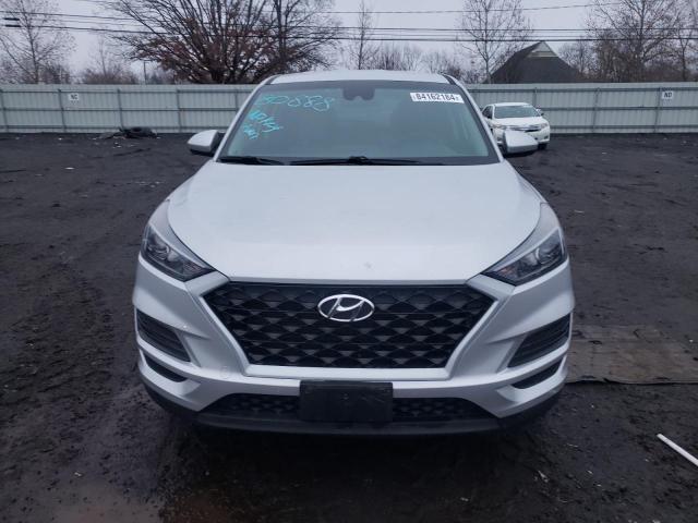 Photo 4 VIN: KM8J2CA49KU940743 - HYUNDAI TUCSON SE 