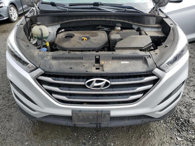 Photo 11 VIN: KM8J2CA4XJU624895 - HYUNDAI TUCSON SE 