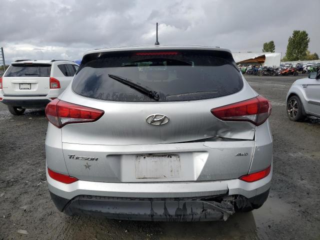 Photo 5 VIN: KM8J2CA4XJU624895 - HYUNDAI TUCSON SE 