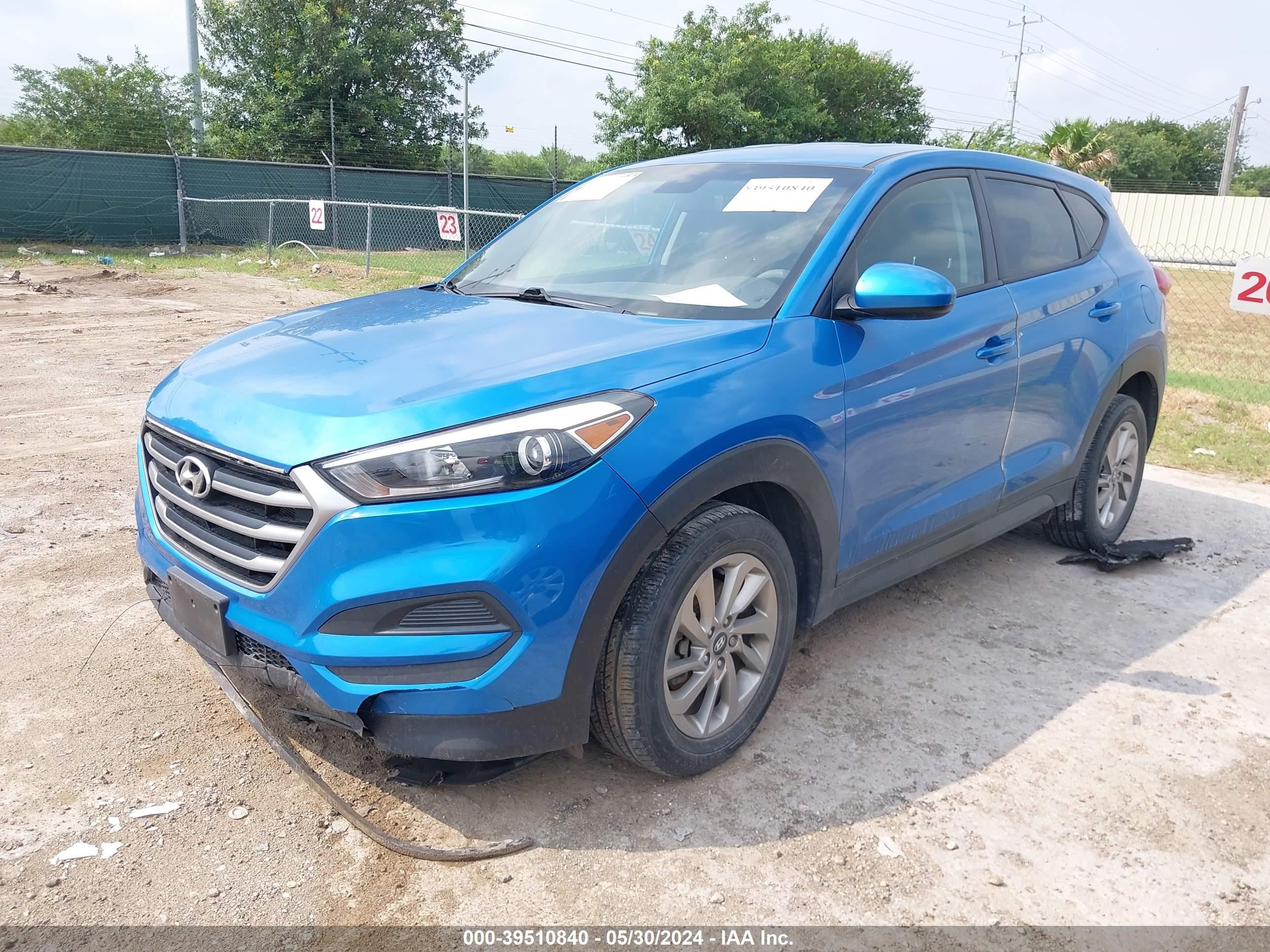 Photo 1 VIN: KM8J2CA4XJU732322 - HYUNDAI TUCSON 