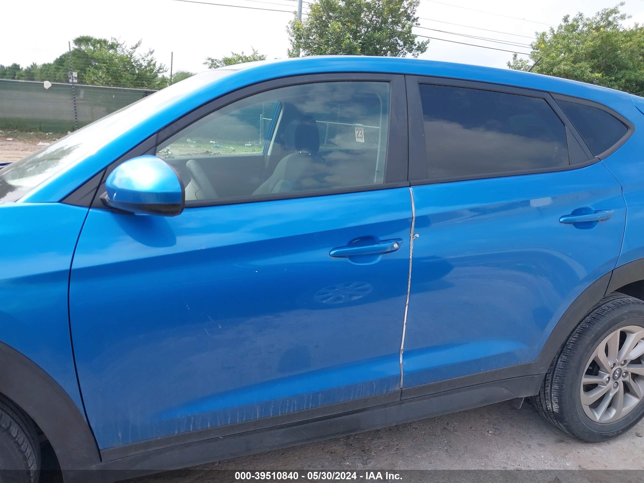 Photo 13 VIN: KM8J2CA4XJU732322 - HYUNDAI TUCSON 