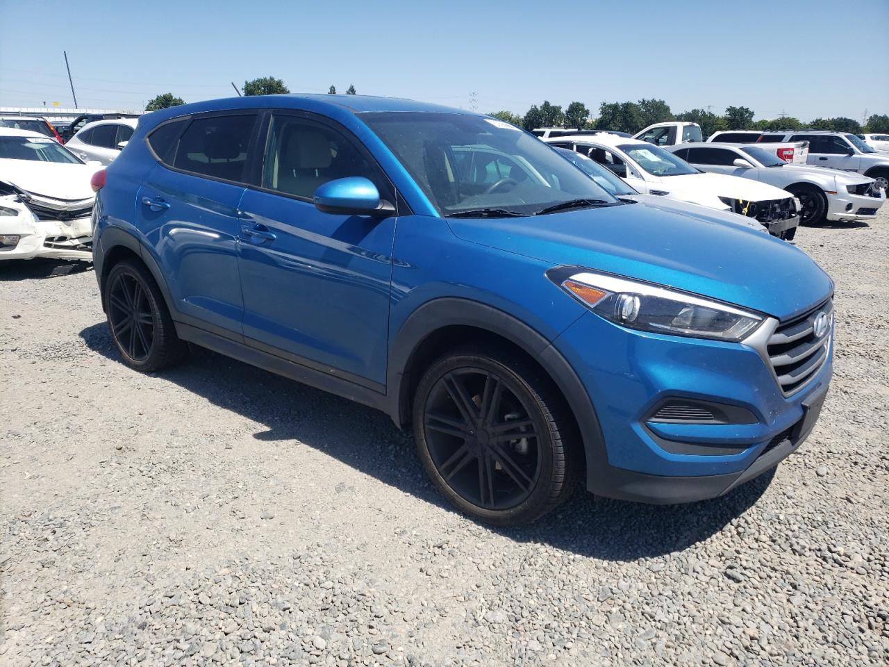 Photo 3 VIN: KM8J2CA4XJU777163 - HYUNDAI TUCSON 