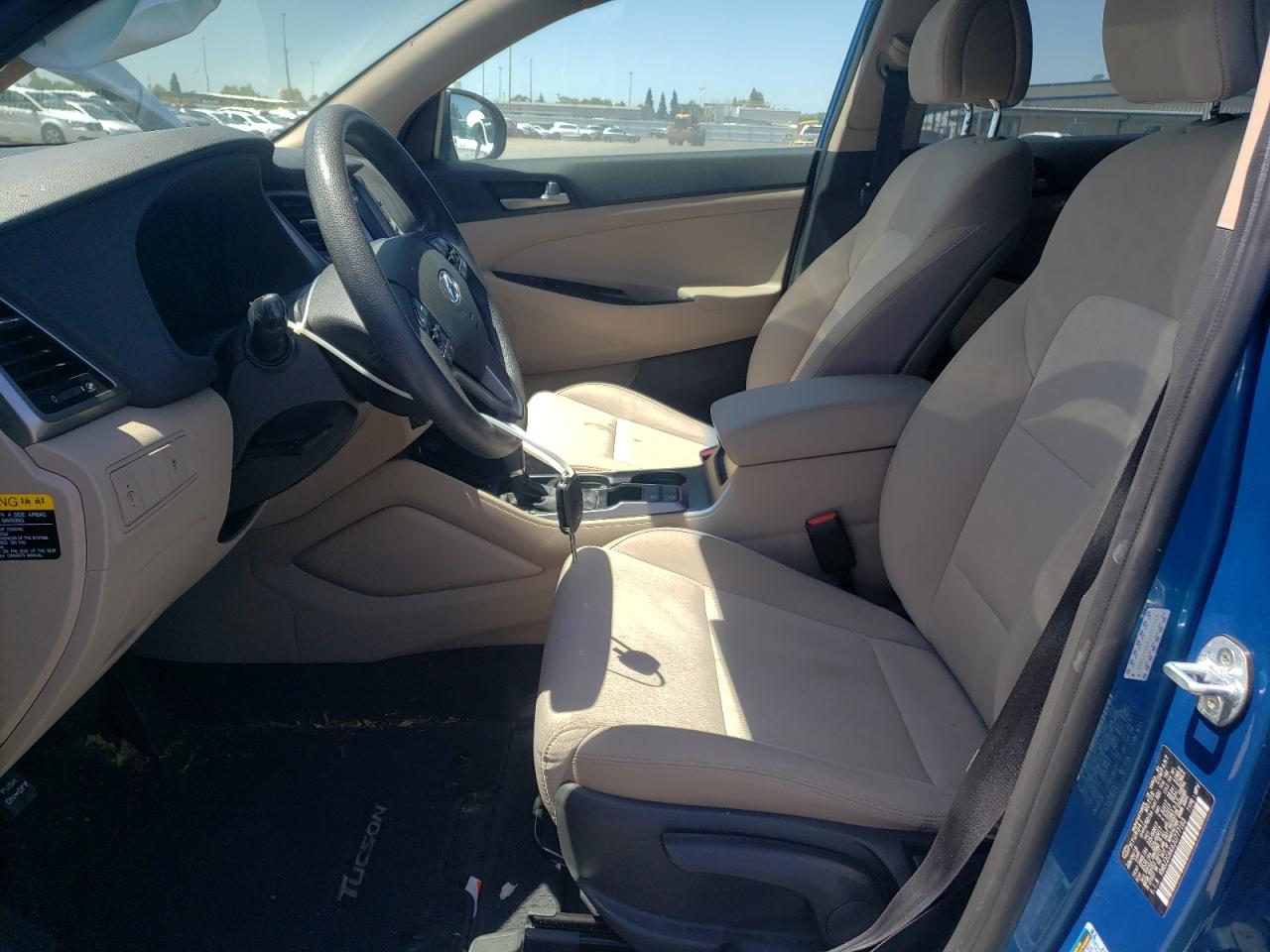 Photo 6 VIN: KM8J2CA4XJU777163 - HYUNDAI TUCSON 