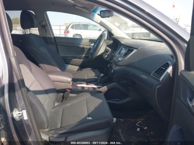 Photo 4 VIN: KM8J2CA4XJU826362 - HYUNDAI TUCSON 