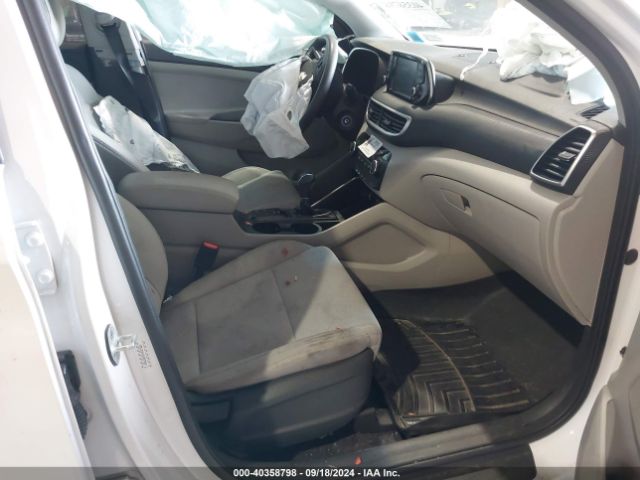 Photo 4 VIN: KM8J2CA4XKU847049 - HYUNDAI TUCSON 