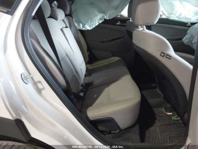 Photo 7 VIN: KM8J2CA4XKU847049 - HYUNDAI TUCSON 