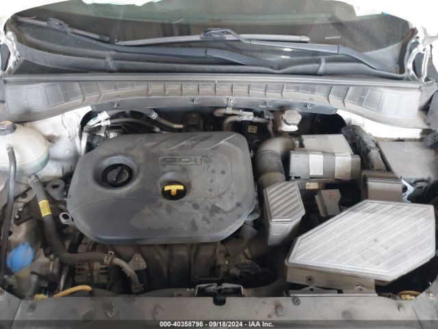 Photo 9 VIN: KM8J2CA4XKU847049 - HYUNDAI TUCSON 