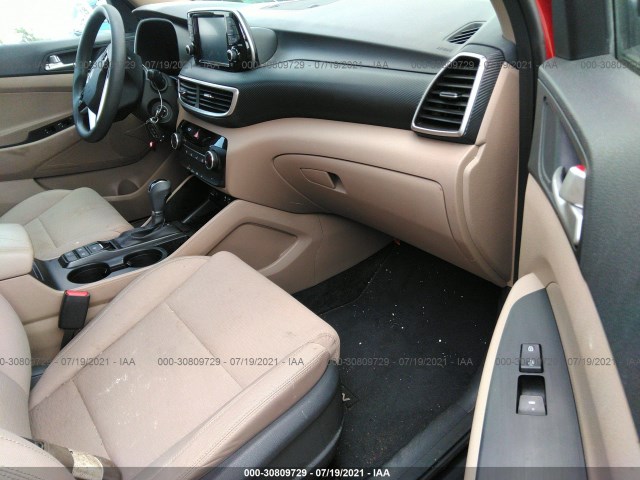 Photo 4 VIN: KM8J2CA4XKU868256 - HYUNDAI TUCSON 