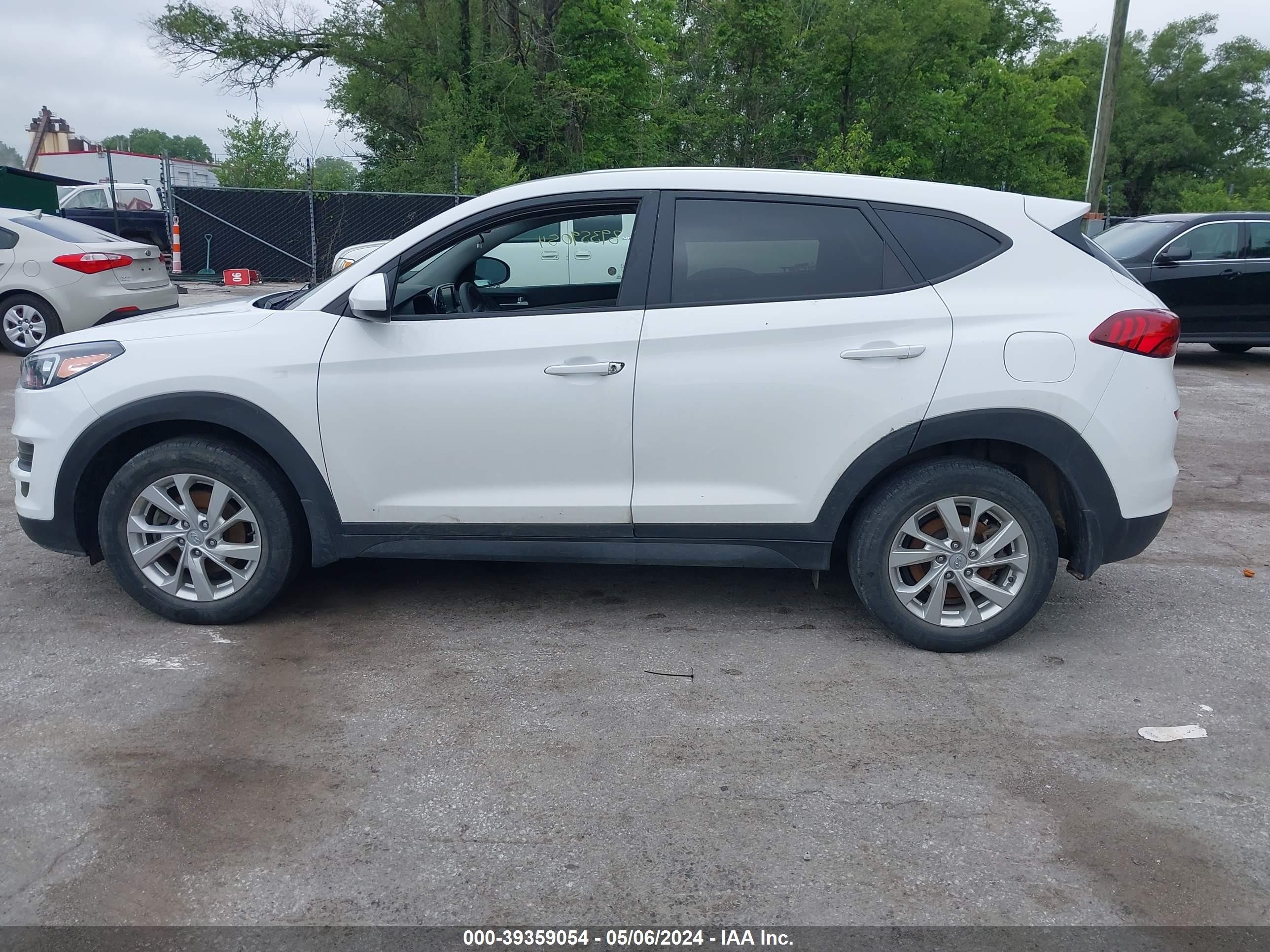 Photo 14 VIN: KM8J2CA4XKU872114 - HYUNDAI TUCSON 