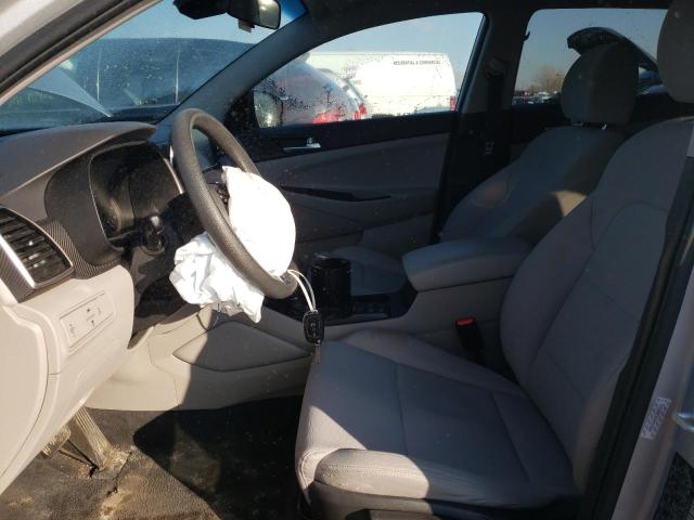 Photo 6 VIN: KM8J2CA4XKU889141 - HYUNDAI TUCSON SE 