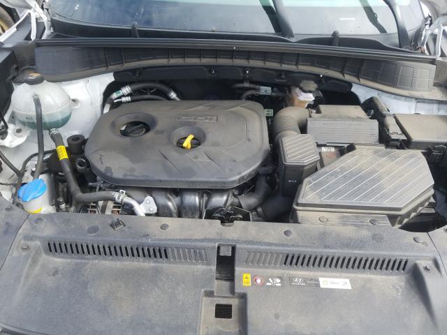 Photo 6 VIN: KM8J2CA4XKU927807 - HYUNDAI TUCSON SE 