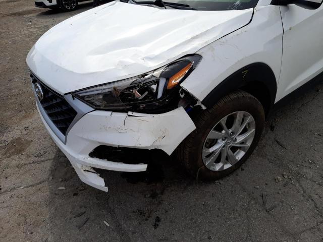 Photo 8 VIN: KM8J2CA4XKU985402 - HYUNDAI TUCSON SE 