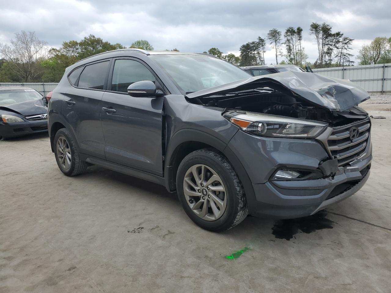 Photo 3 VIN: KM8J33A20GU188918 - HYUNDAI TUCSON 