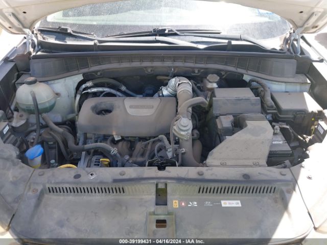 Photo 9 VIN: KM8J33A20GU223943 - HYUNDAI TUCSON 