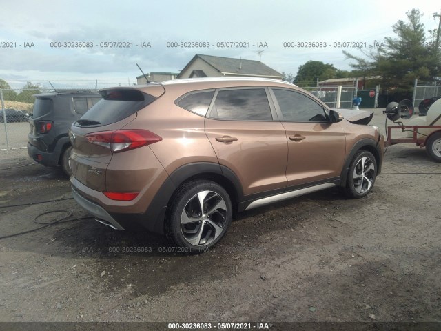 Photo 3 VIN: KM8J33A20HU323879 - HYUNDAI TUCSON 