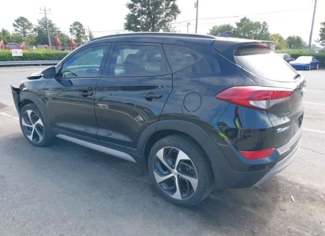 Photo 2 VIN: KM8J33A20JU722524 - HYUNDAI TUCSON 