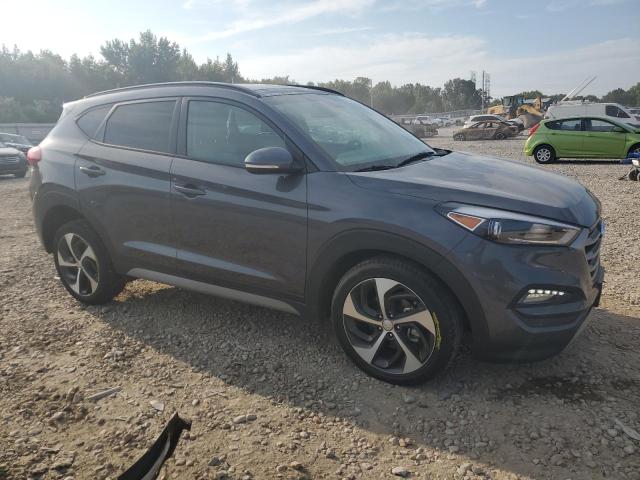 Photo 3 VIN: KM8J33A20JU815379 - HYUNDAI TUCSON VAL 