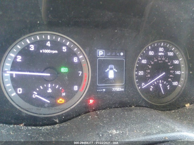 Photo 6 VIN: KM8J33A21GU037702 - HYUNDAI TUCSON 