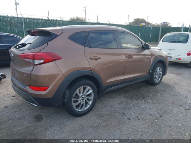 Photo 3 VIN: KM8J33A21GU154342 - HYUNDAI TUCSON 