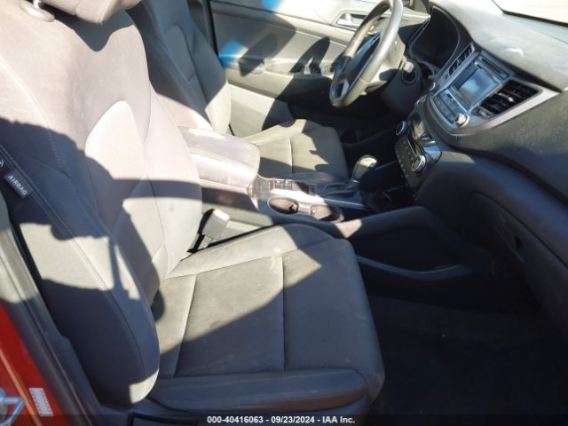 Photo 4 VIN: KM8J33A21HU356857 - HYUNDAI TUCSON 