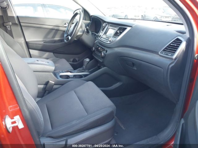 Photo 4 VIN: KM8J33A21HU397621 - HYUNDAI TUCSON 