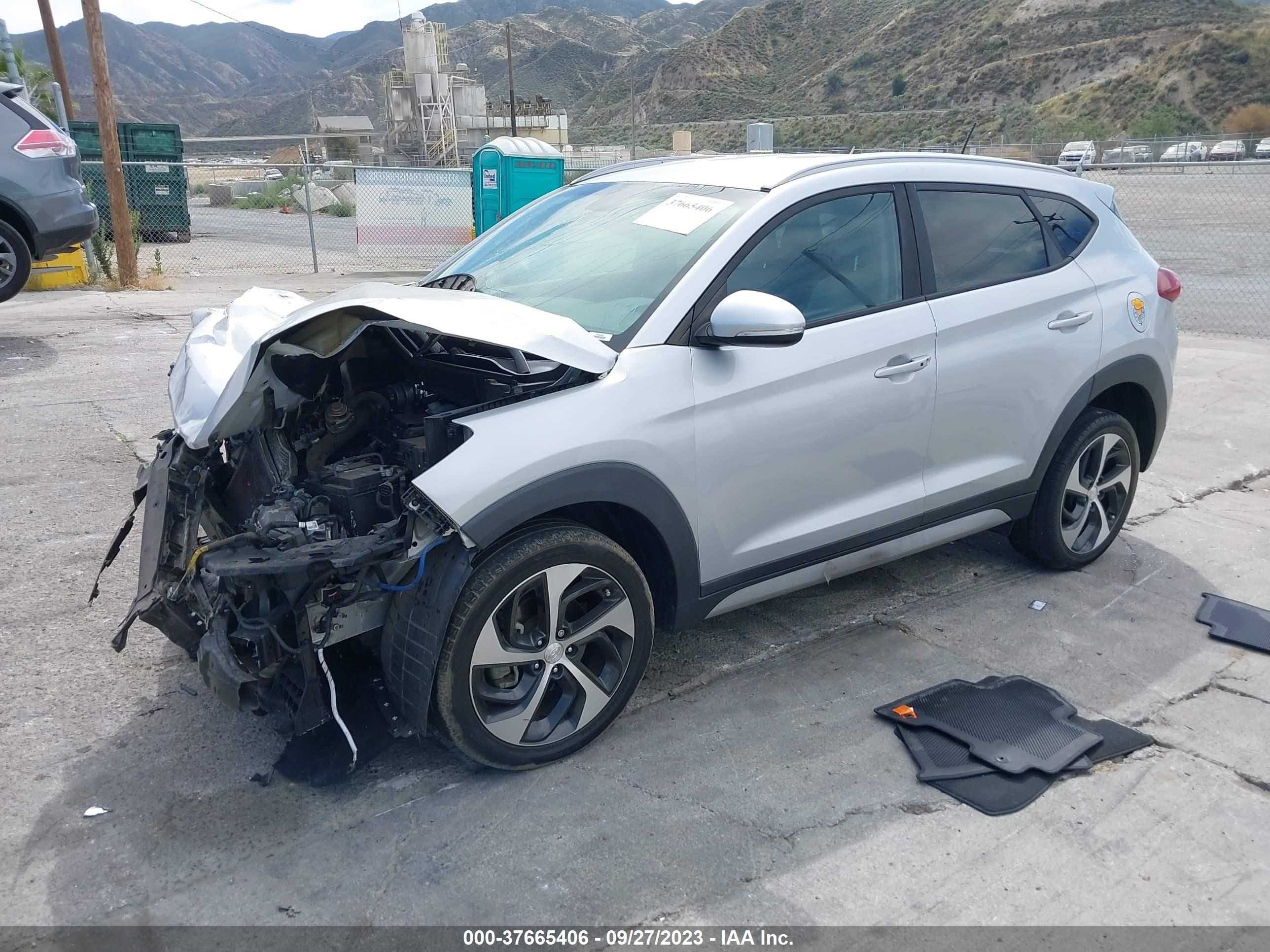 Photo 1 VIN: KM8J33A21HU486590 - HYUNDAI TUCSON 