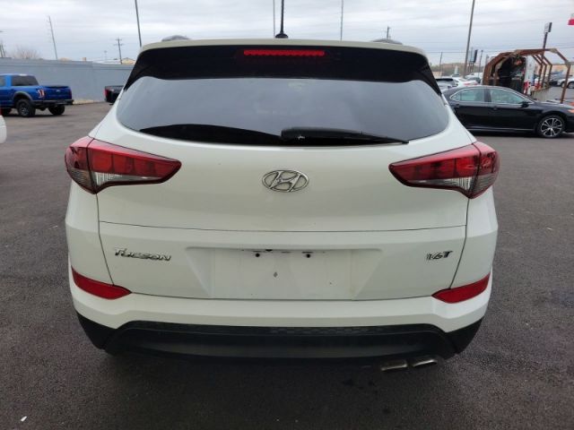 Photo 5 VIN: KM8J33A21HU552393 - HYUNDAI TUCSON 