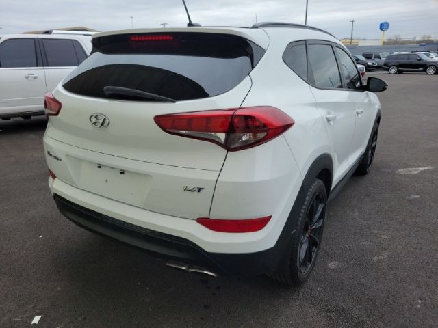 Photo 6 VIN: KM8J33A21HU552393 - HYUNDAI TUCSON 