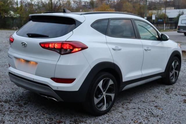 Photo 3 VIN: KM8J33A21JU685337 - HYUNDAI TUCSON VAL 