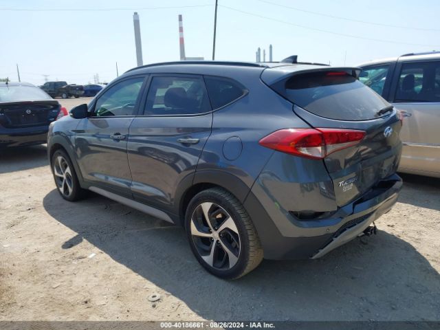 Photo 2 VIN: KM8J33A21JU794851 - HYUNDAI TUCSON 