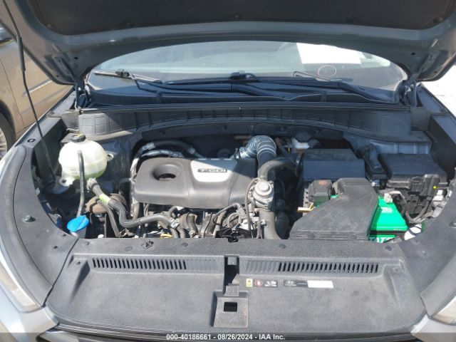 Photo 9 VIN: KM8J33A21JU794851 - HYUNDAI TUCSON 