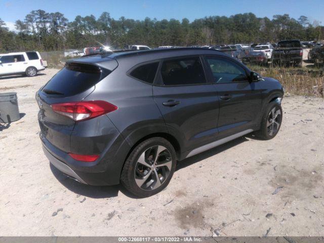 Photo 3 VIN: KM8J33A21JU807078 - HYUNDAI TUCSON 