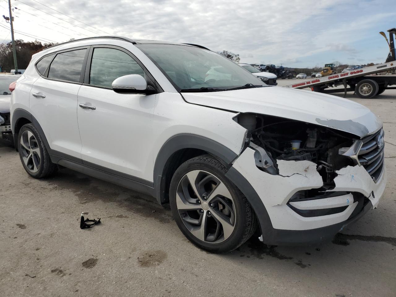 Photo 3 VIN: KM8J33A22GU066741 - HYUNDAI TUCSON 