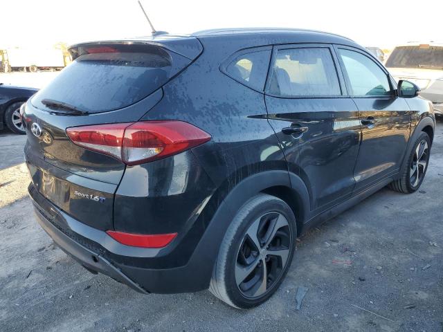 Photo 2 VIN: KM8J33A22GU073527 - HYUNDAI TUCSON 