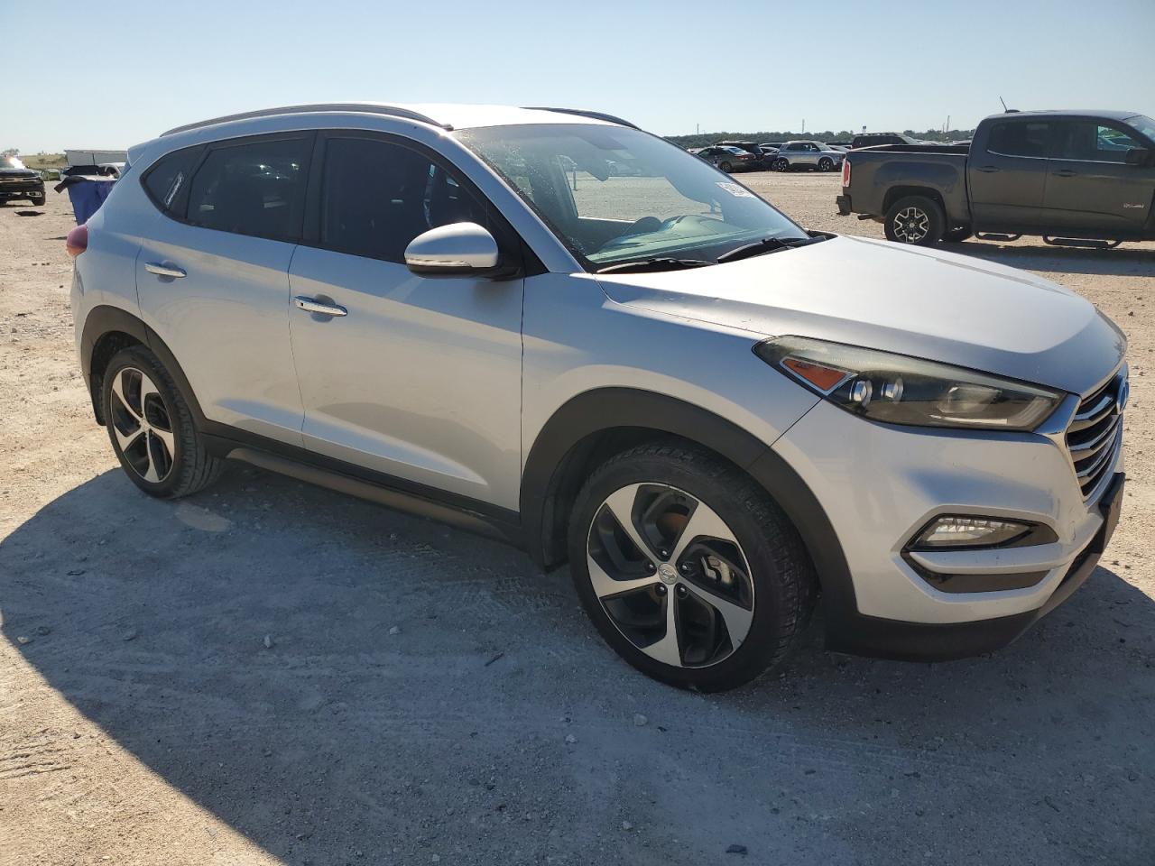 Photo 3 VIN: KM8J33A22GU108096 - HYUNDAI TUCSON 