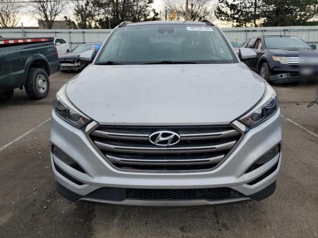 Photo 4 VIN: KM8J33A22GU133144 - HYUNDAI TUCSON 