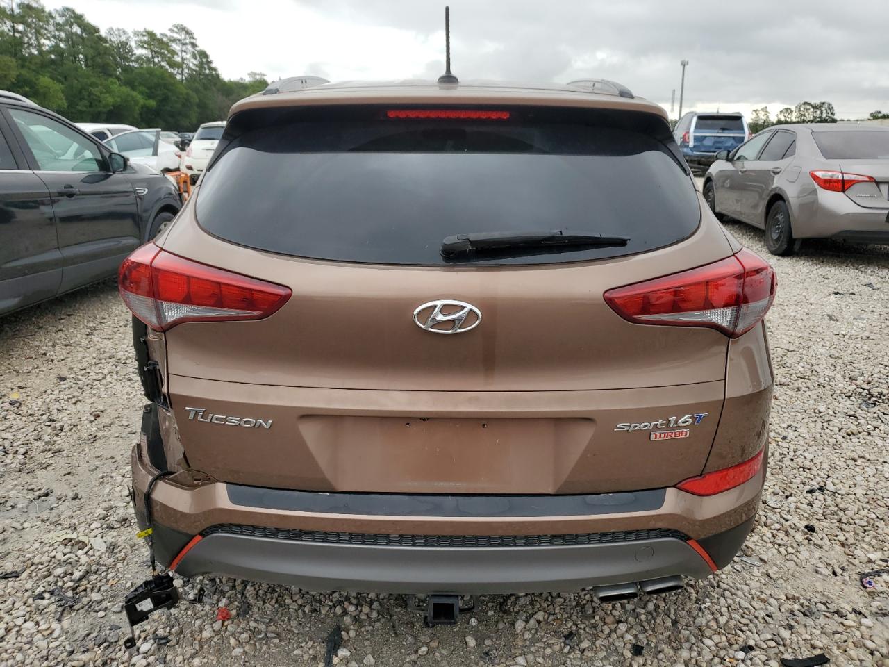 Photo 5 VIN: KM8J33A22GU177693 - HYUNDAI TUCSON 