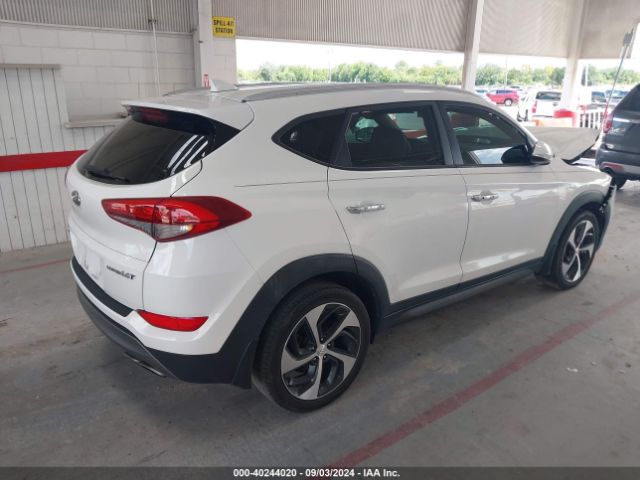 Photo 3 VIN: KM8J33A22GU223880 - HYUNDAI TUCSON 