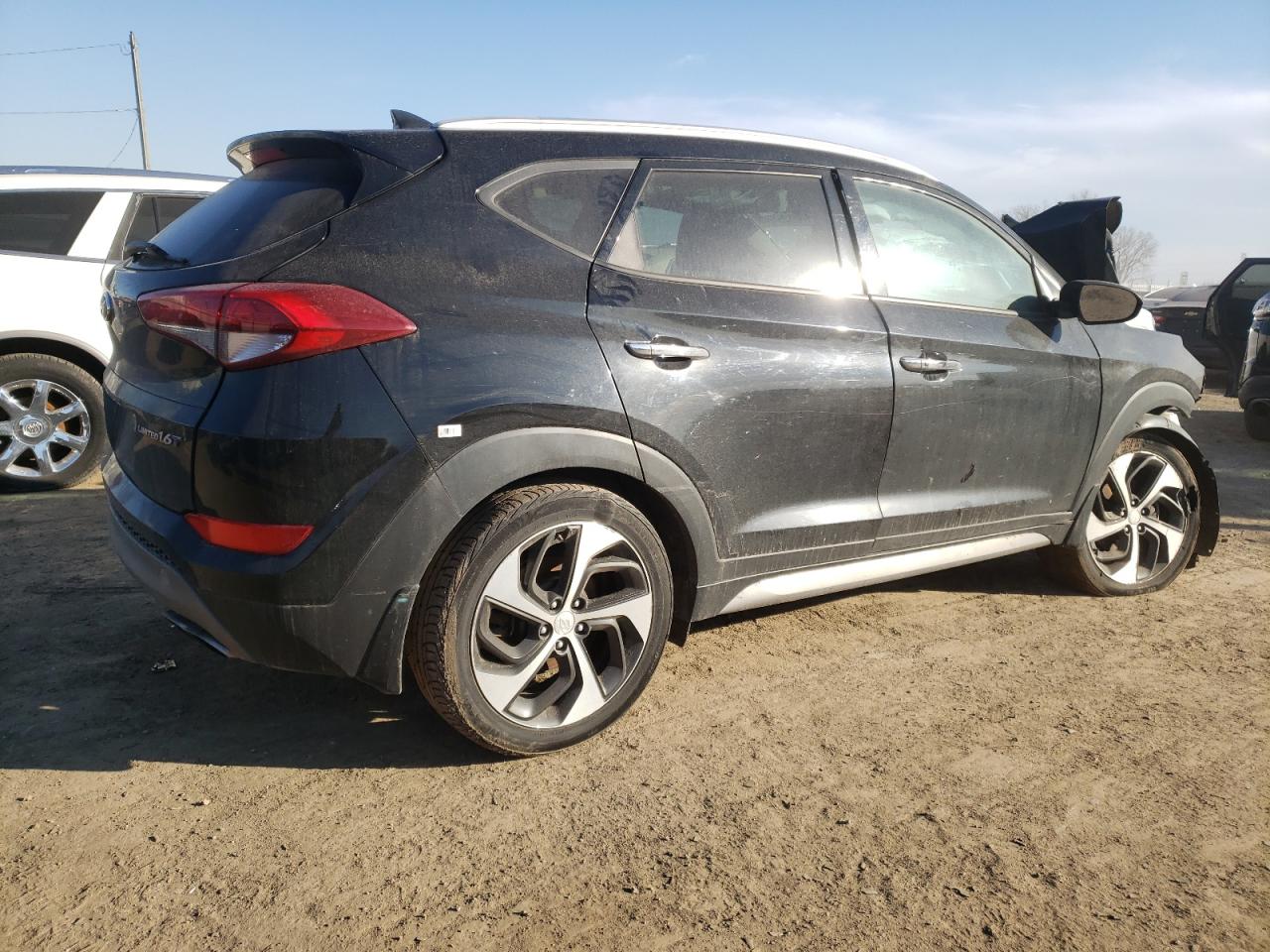 Photo 2 VIN: KM8J33A22HU357628 - HYUNDAI TUCSON 