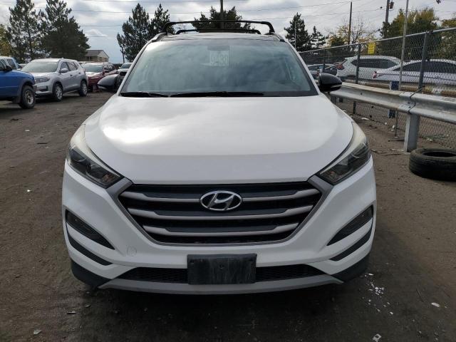 Photo 4 VIN: KM8J33A22HU545372 - HYUNDAI TUCSON LIM 