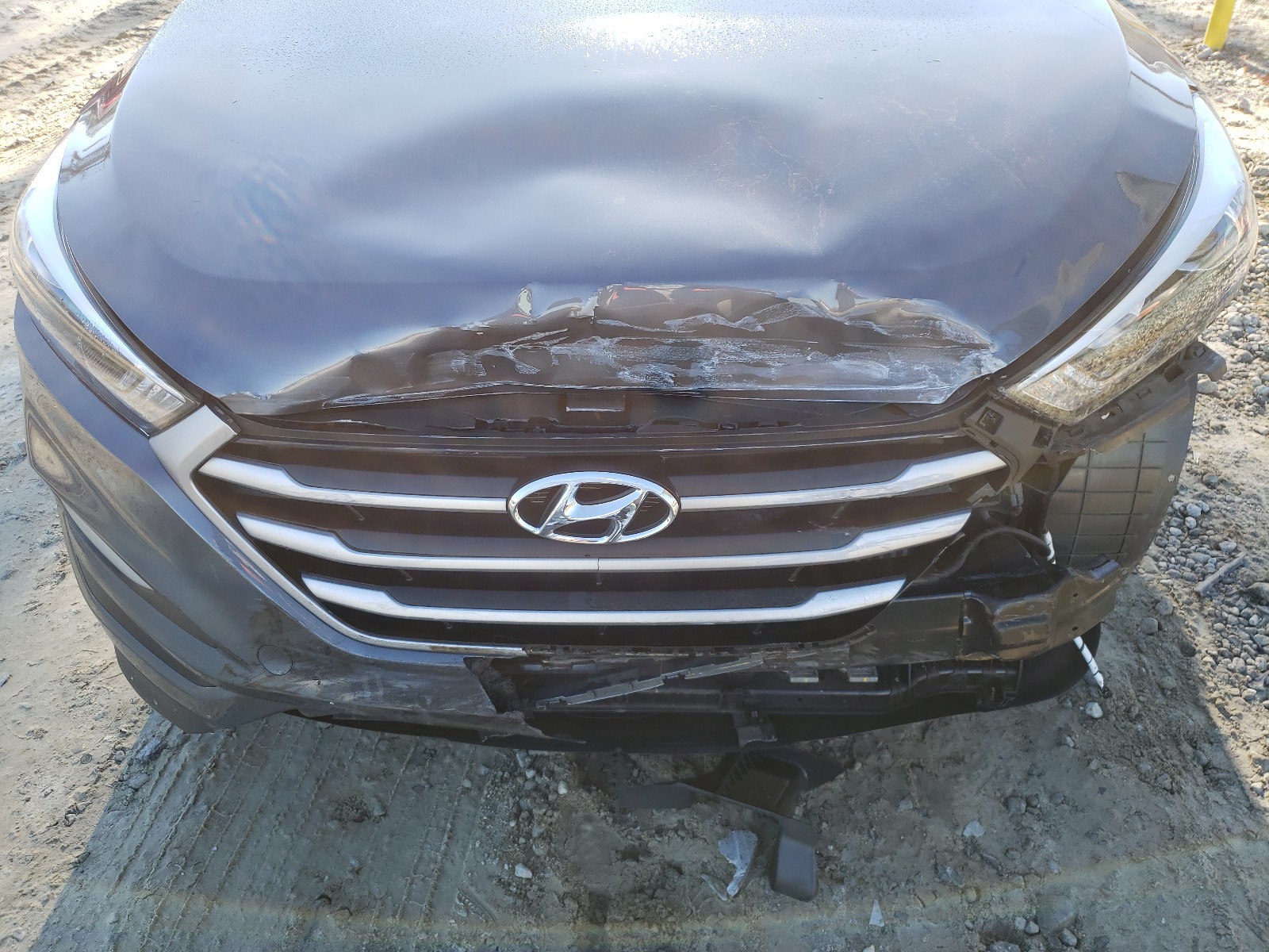 Photo 6 VIN: KM8J33A22JU618391 - HYUNDAI TUCSON VAL 